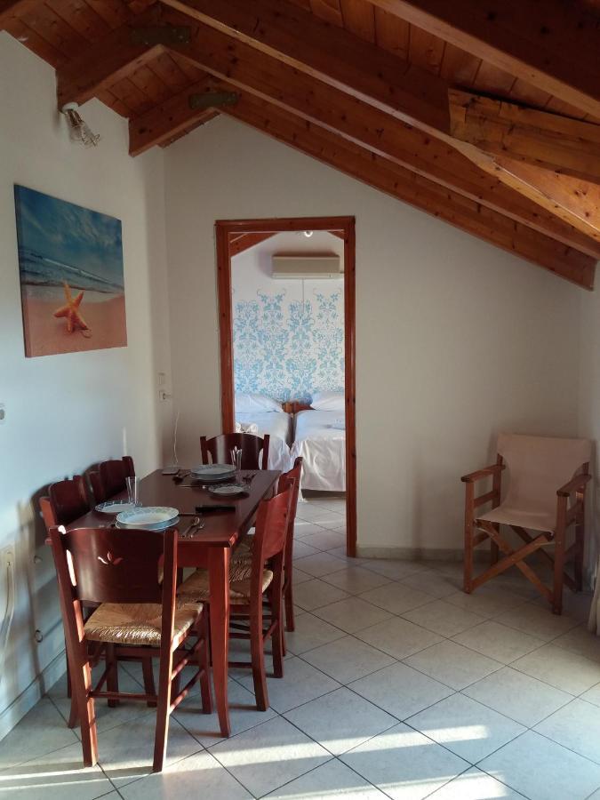 Chloe Attic Agia Efimia Exterior foto