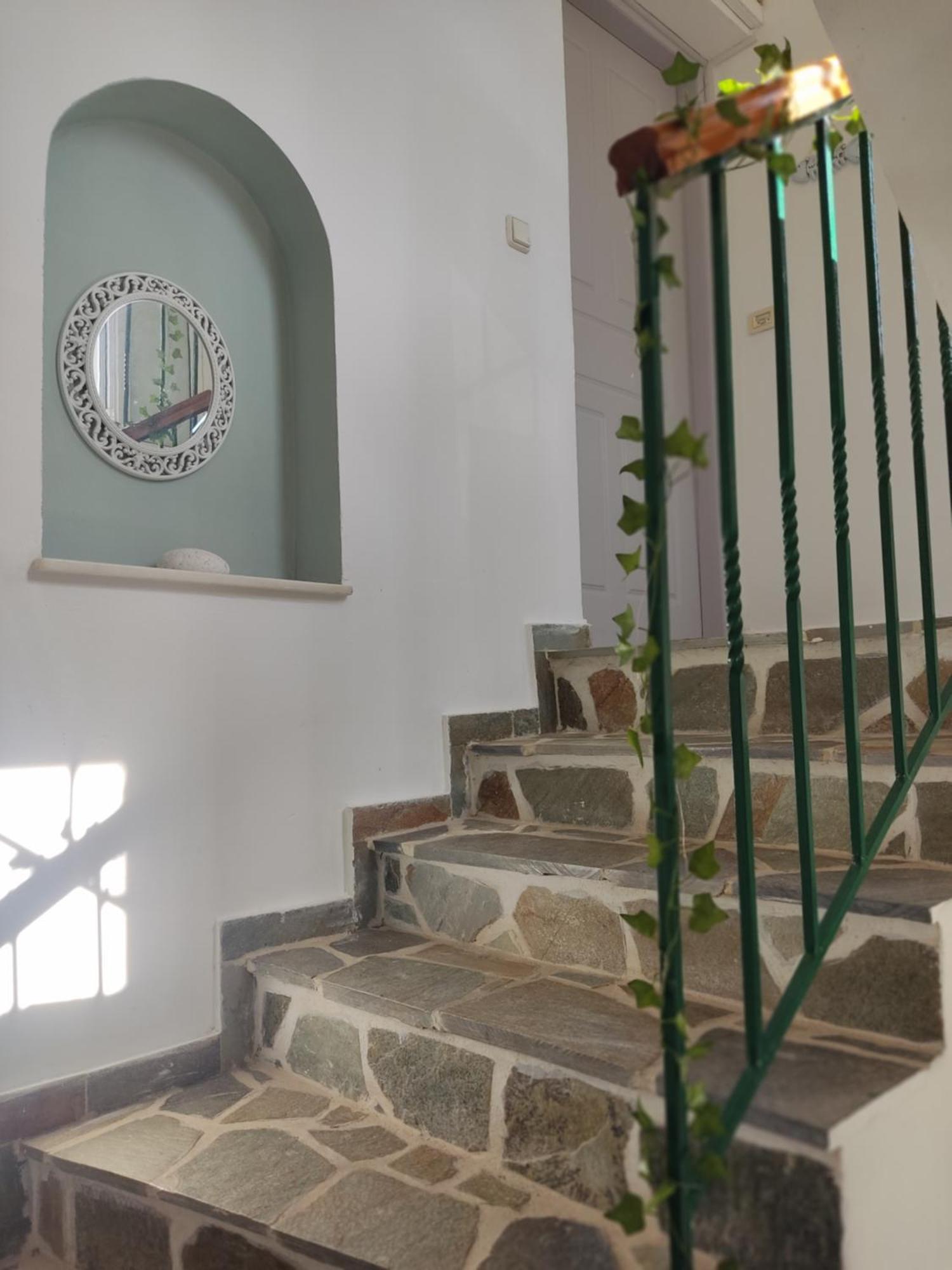 Chloe Attic Agia Efimia Exterior foto